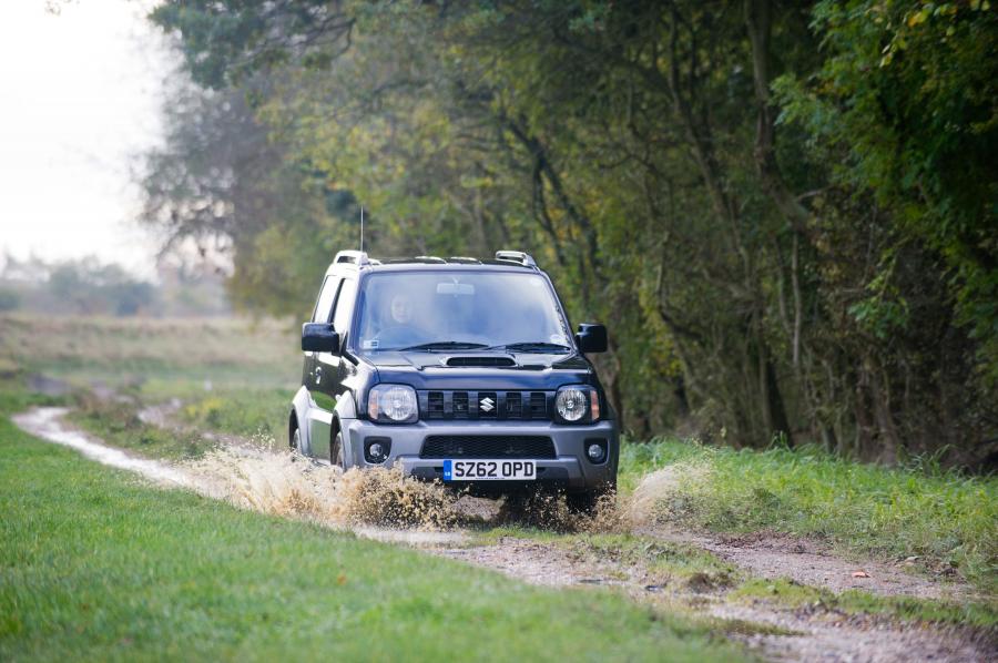  Suzuki Jimny 2013 года  (UK) (фото 8 из 20)